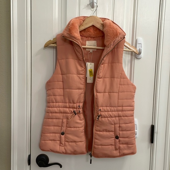 COPPER KEY apricot puffy vest. L - Picture 6 of 8